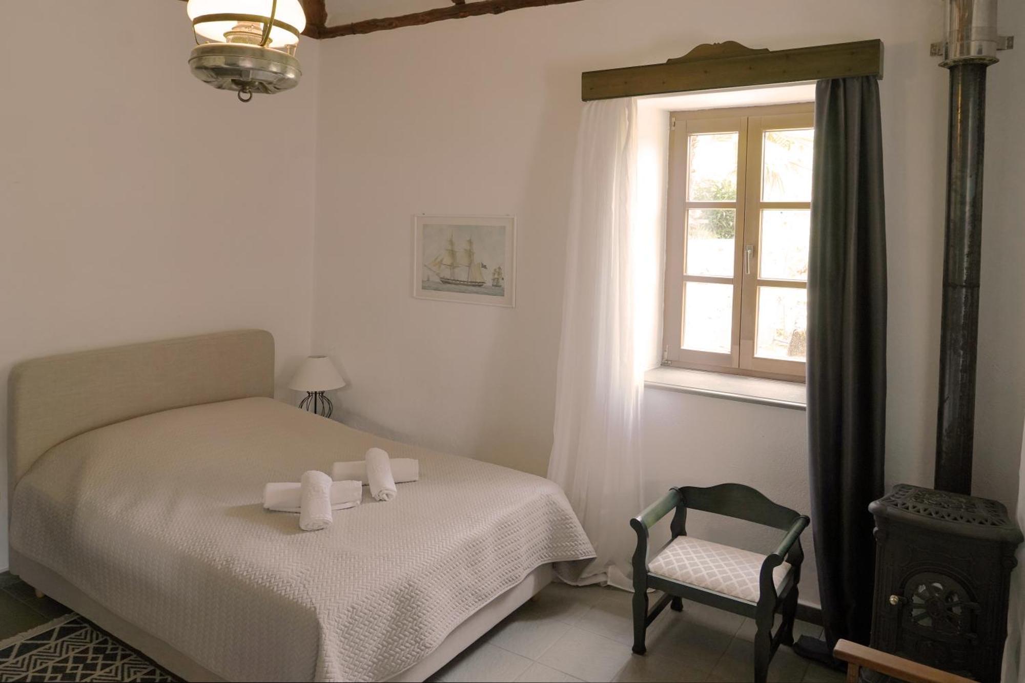 الشقق الفندقية كالاماتافي  Polas Residencies الغرفة الصورة