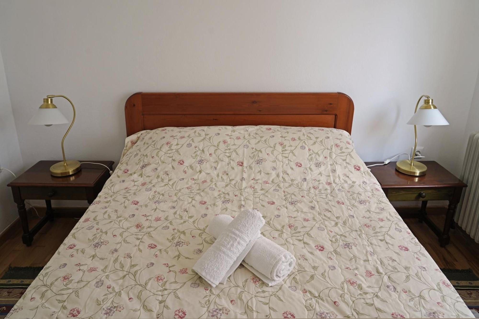 الشقق الفندقية كالاماتافي  Polas Residencies الغرفة الصورة